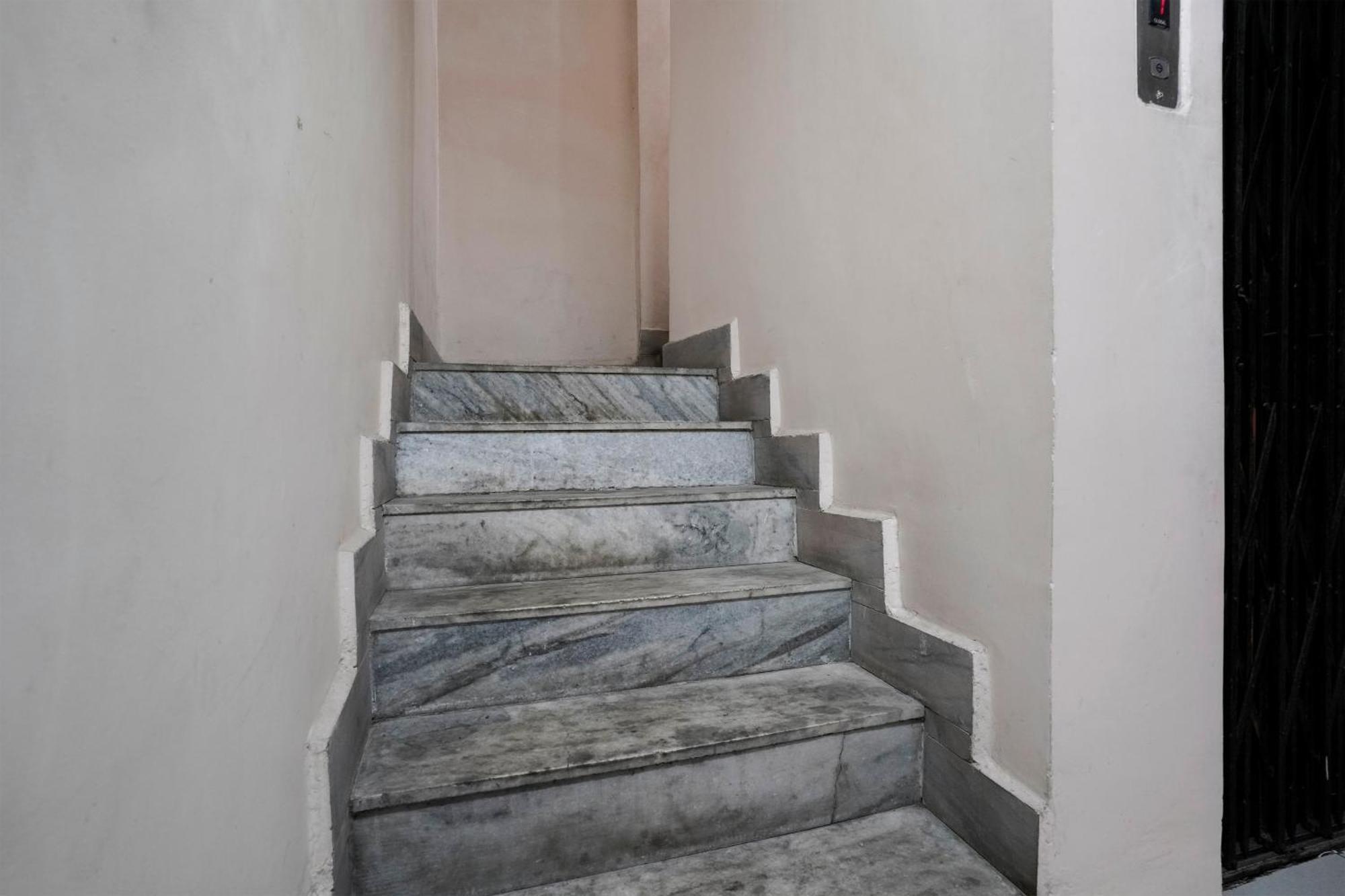 Hotel O Aishwarya Service Apartment Navi Mumbai Exterior foto